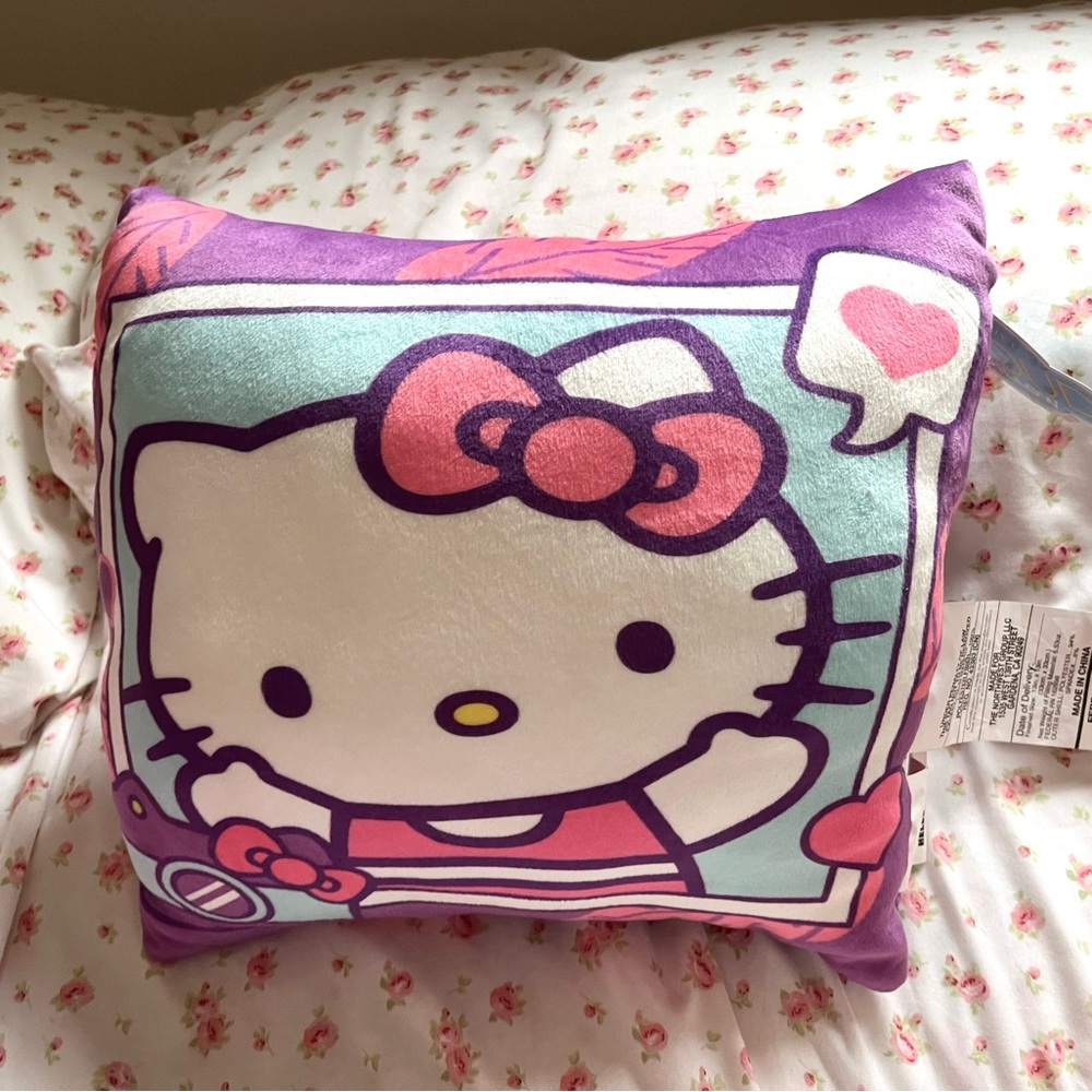 Brand new hello kitty pillow